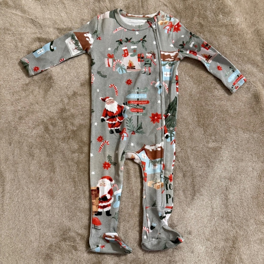 Pottery Barn Kids Christmas North Pole Santa Footed Sleeper Grey 3-6M